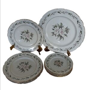 Royal‎ Jackson "Gardenia" 9-piece set Collectible Vintage Dish